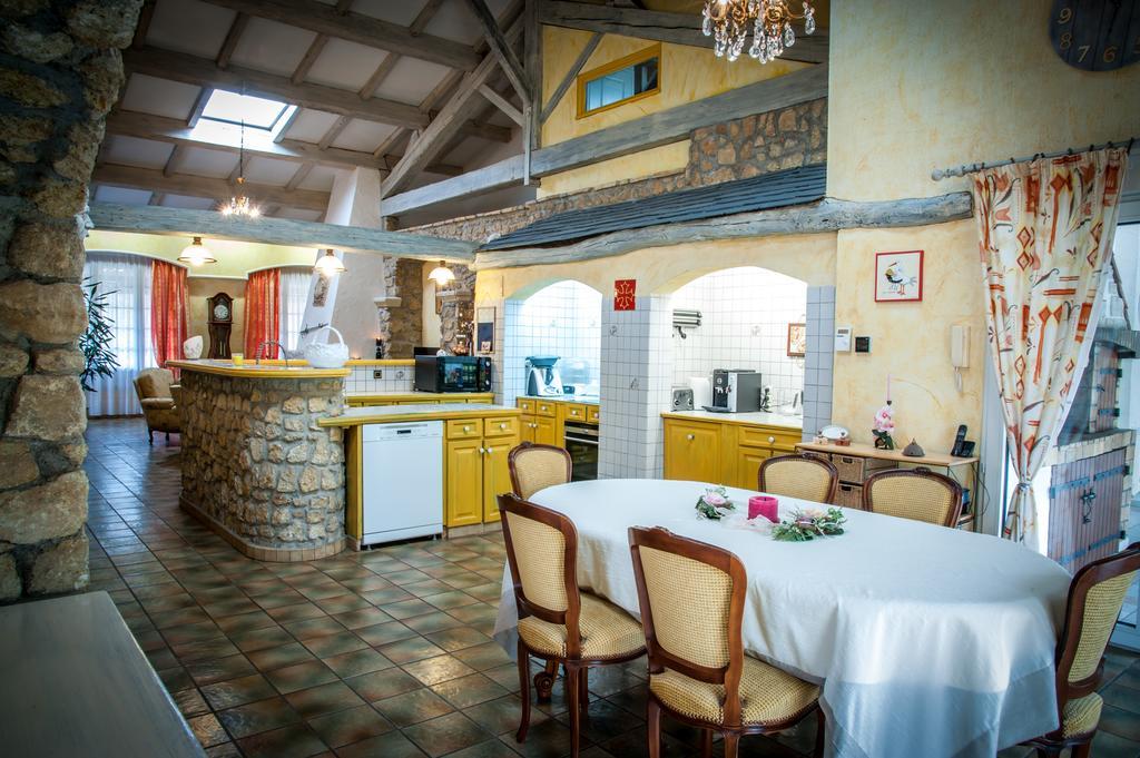 Domaine De Bailheron Hotell Béziers Exteriör bild